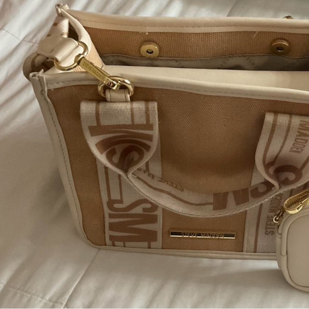 Steve Madden Tote